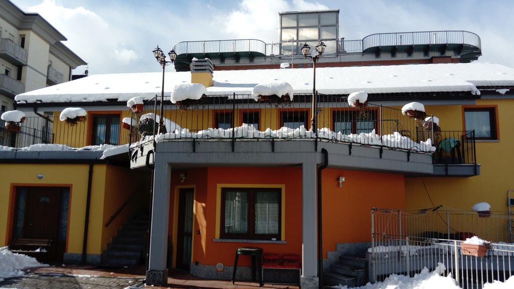 La Casa Del Grillo 1 Bed & Breakfast Aosta Exterior photo